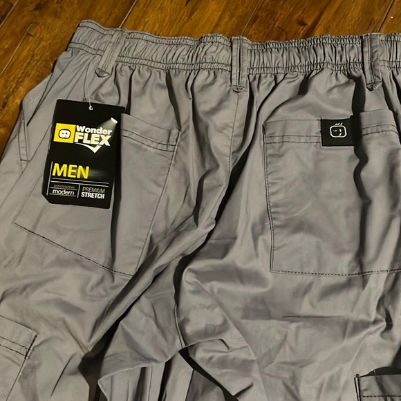 Wonder Medical Scrubs NEW - Picture 6 of 10